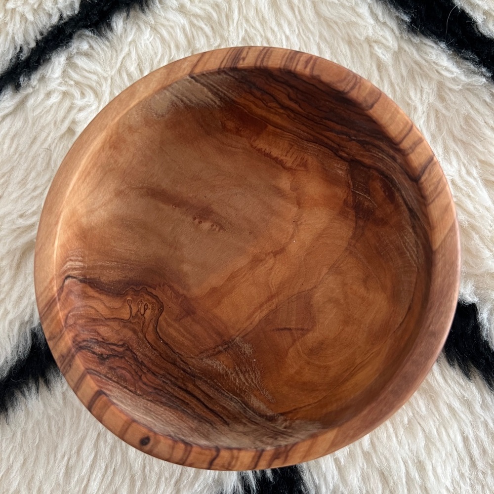 Trader Joe’s Olivewood Bowl NWT